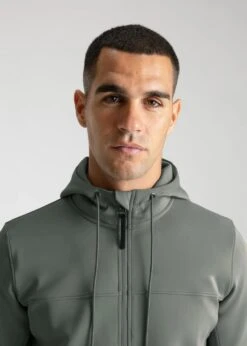 Maximilian Club Zip Hoodie Ivy -Maximilian Store 2 3A1A1442 cd0e3ebe 2ed6 420a ae6d e32d4fe5f170