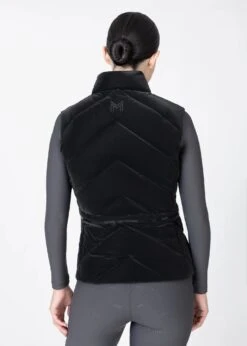 Maximilian Astro Puffer Vest Black -Maximilian Store 3A1A4916