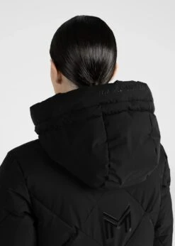 Maximilian Global Puffer Jacket Black -Maximilian Store 3A1A6452 736 59449719 fc9a 4825 9b8e 4ea52636014a