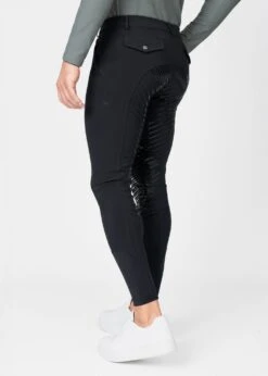 Maximilian Vector Breeches Black 13 Maximilian Vector Breeches Black -Maximilian Store 3A1A9580