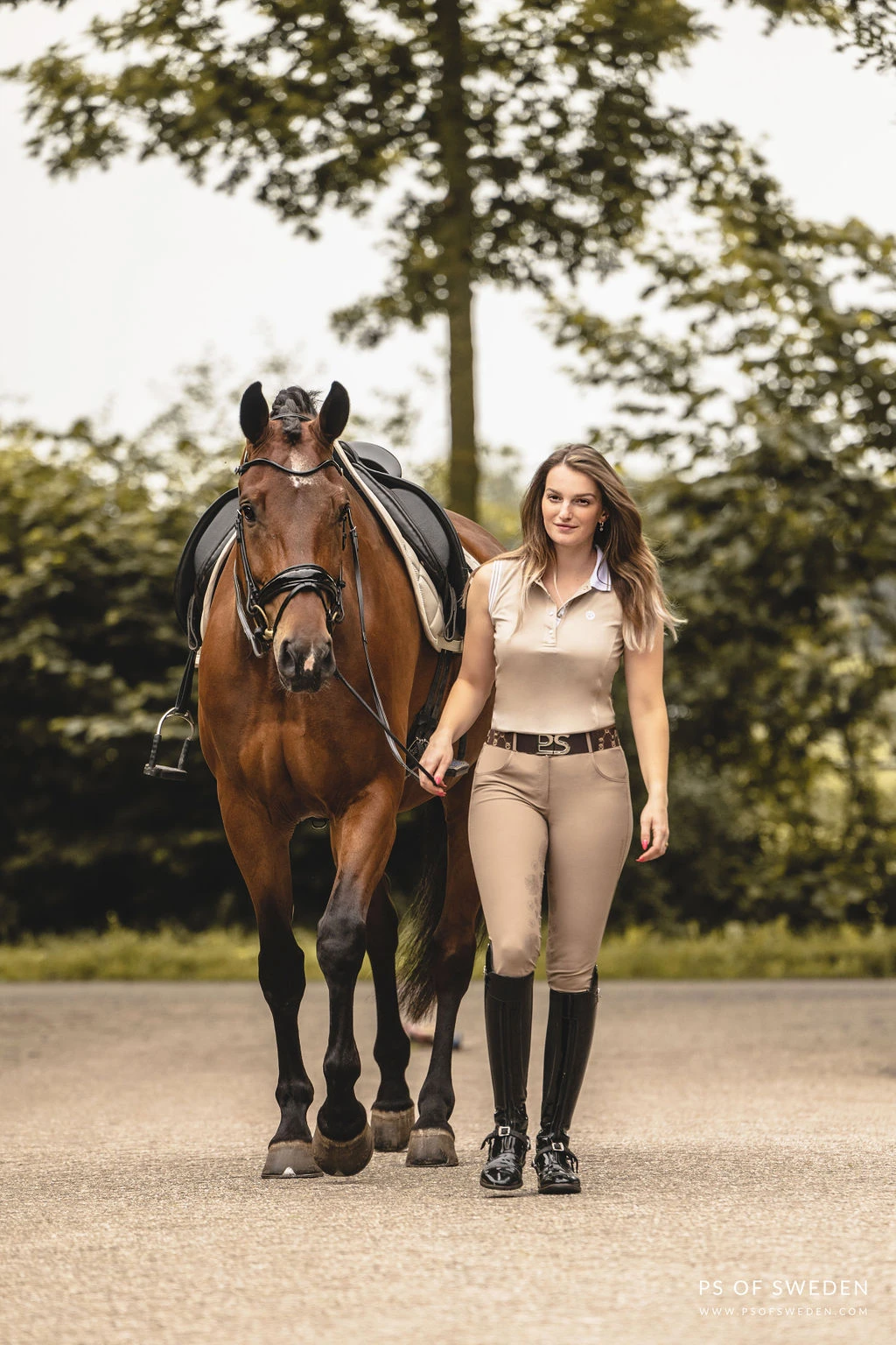 PS Of Sweden Minna Sleeveless Polo Shirt Sand 3 PS Of Sweden Minna Sleeveless Polo Shirt Sand - Image 3