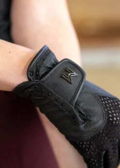 Maximilian Ava Riding Gloves Black -Maximilian Store IMG 2335