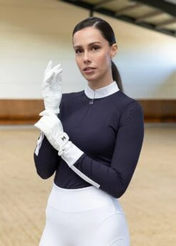 Maximilian Emblem Riding Gloves White -Maximilian Store IMG 2347