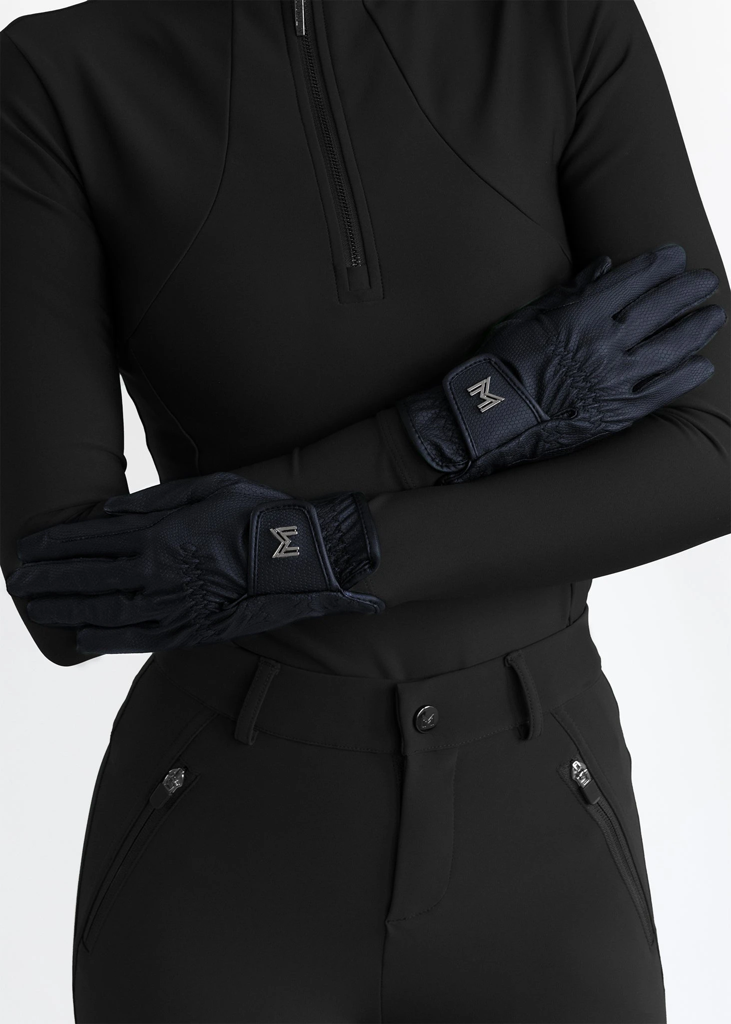 Maximilian Emblem Riding Gloves Navy 4 Maximilian Emblem Riding Gloves Navy - Image 4